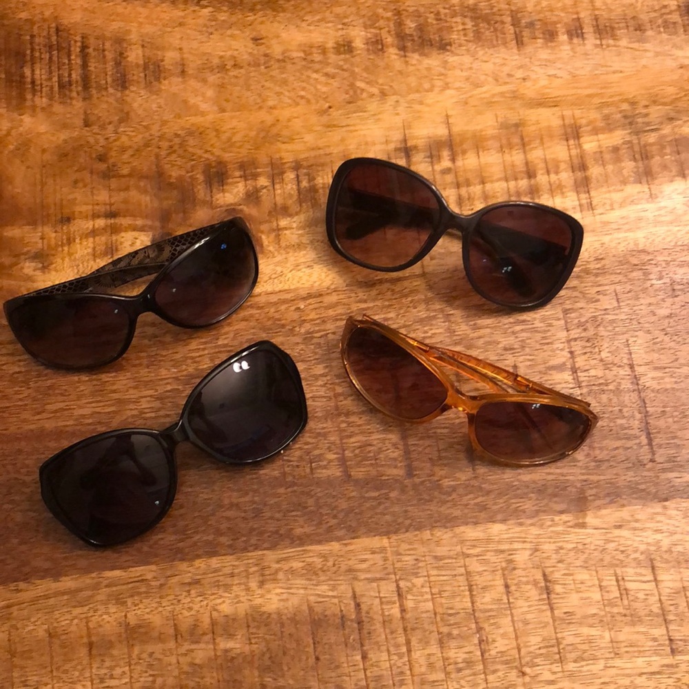 Sun glasses -set of 4